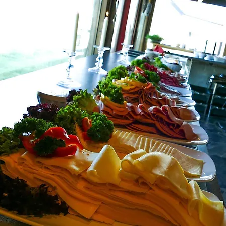 霍武登菲尔里斯托亚宾馆 霍夫登